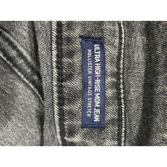 NWT HOLLISTER Ultra High Rise Mom Jeans Sz 15/32 Faded Black Stretch #84667 - Picture 3 of 6